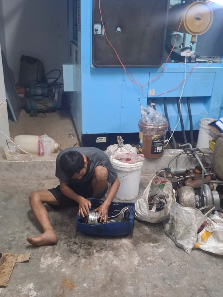 máy phát điện không khởi động
